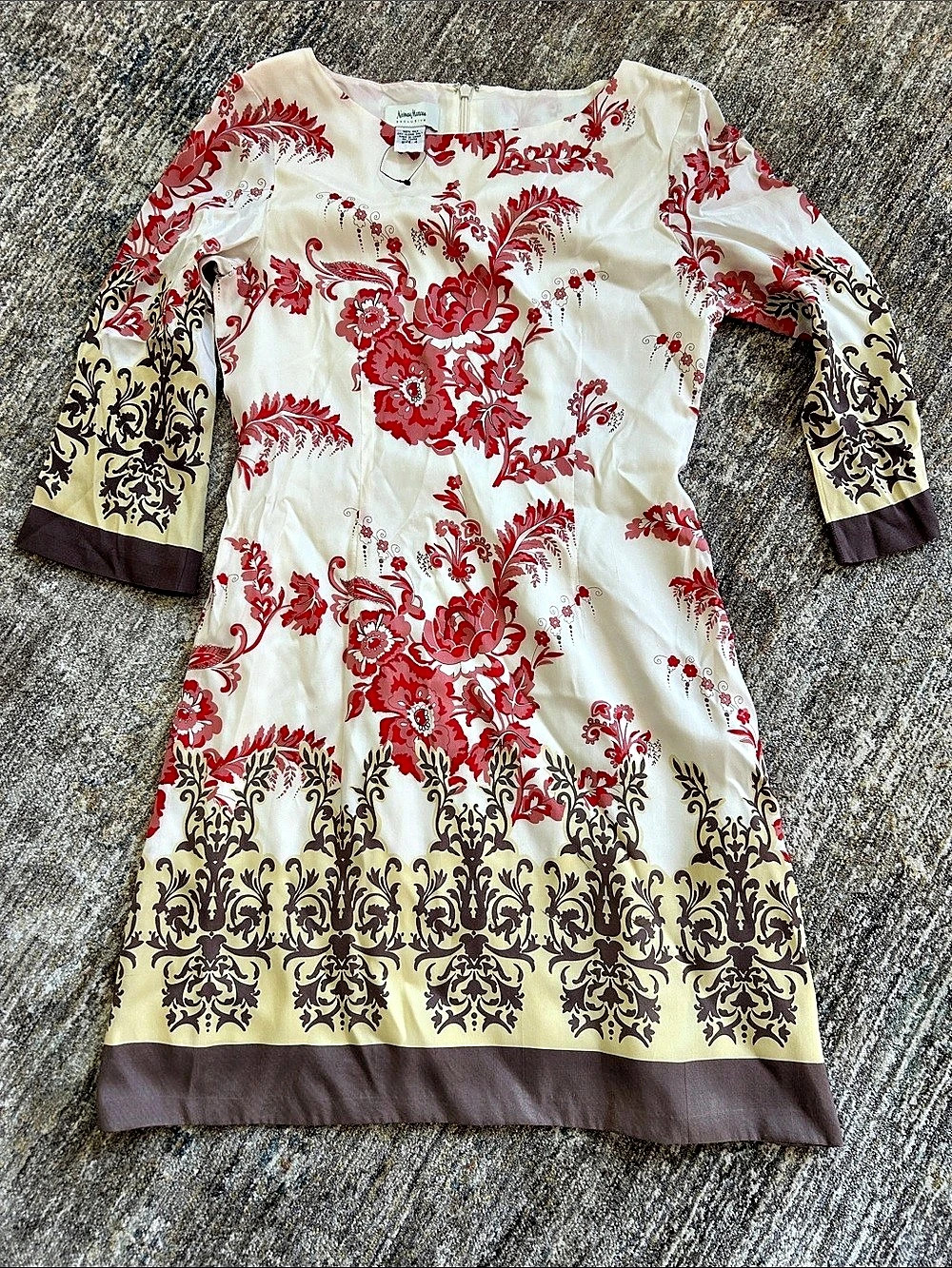 Neiman Marcus Floral Shift Dress in Cream & Red Size 4